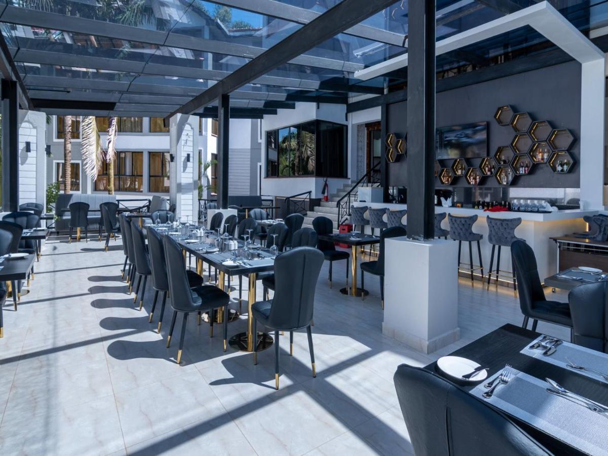Cysuites 3*
