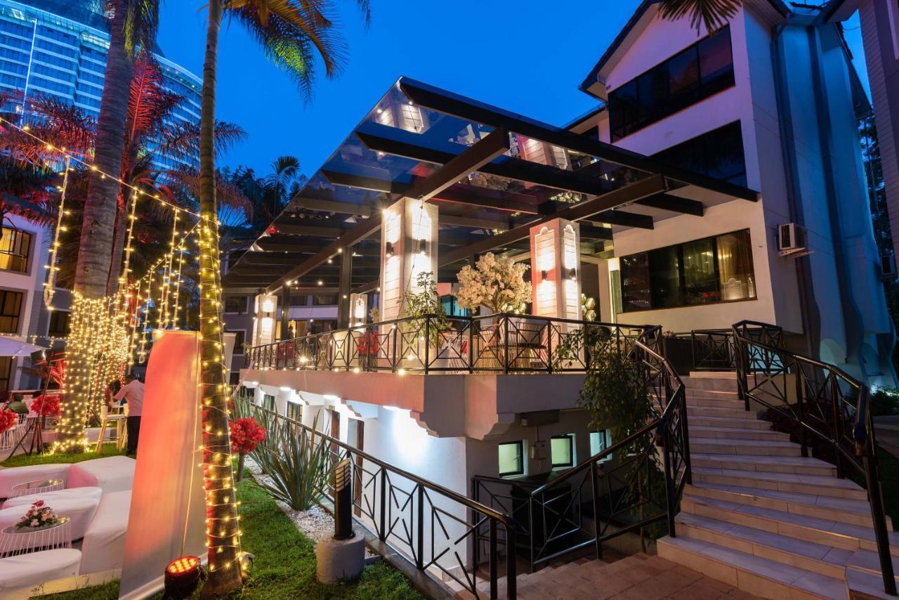 Cysuites 3*